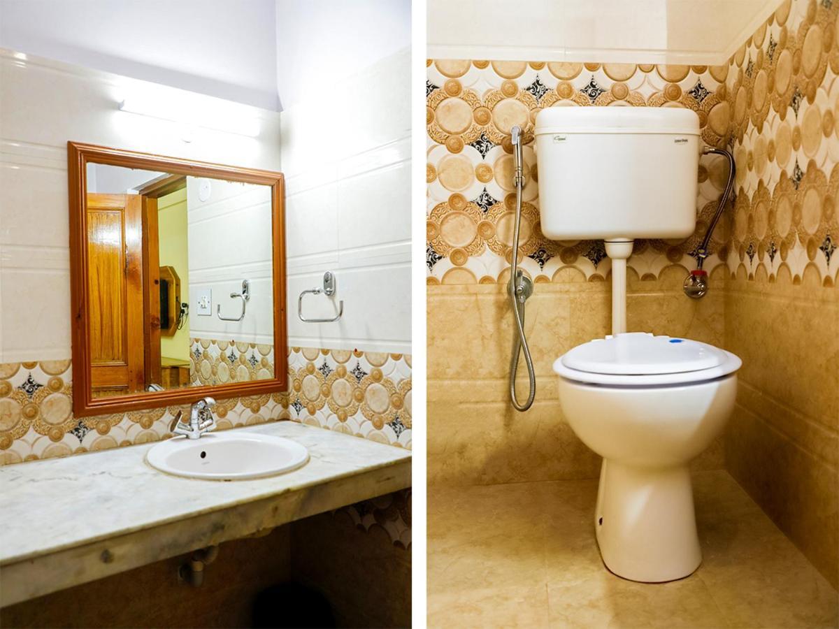 Hotel Nitesh Manāli Kültér fotó